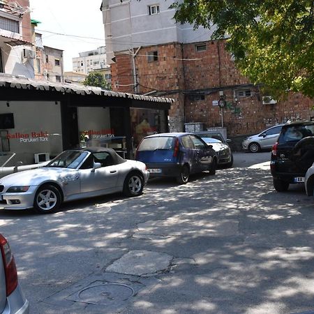 Absolute Blloku Apartment Tirana Eksteriør billede