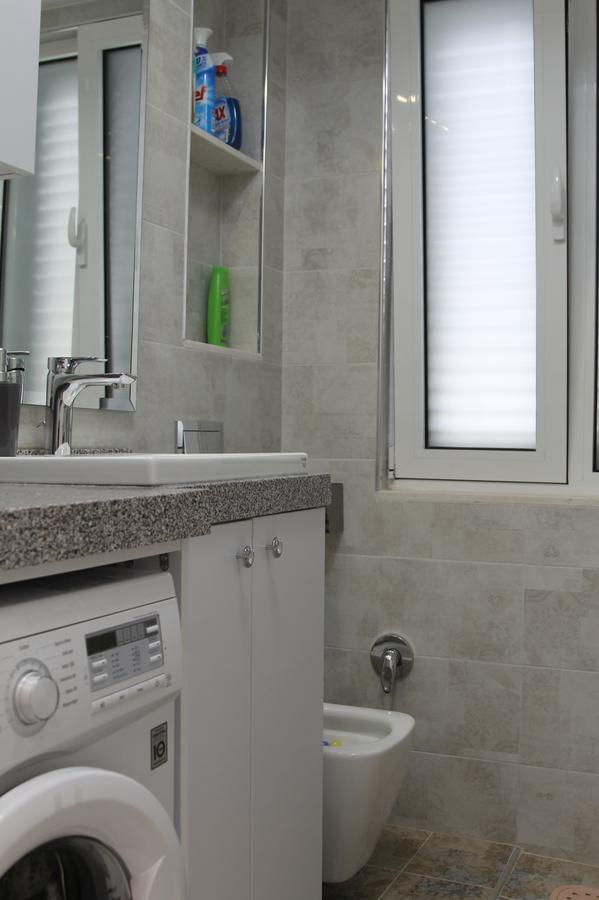 Absolute Blloku Apartment Tirana Eksteriør billede