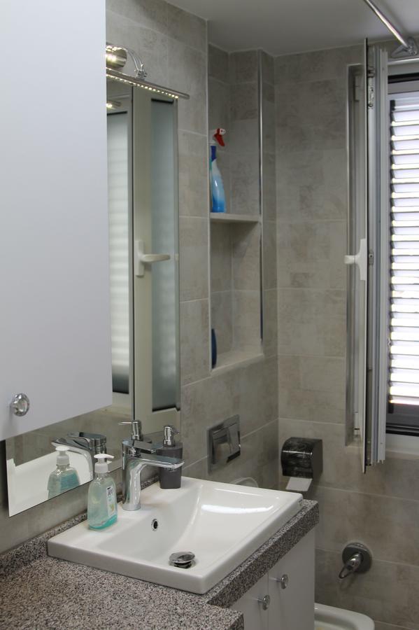 Absolute Blloku Apartment Tirana Eksteriør billede